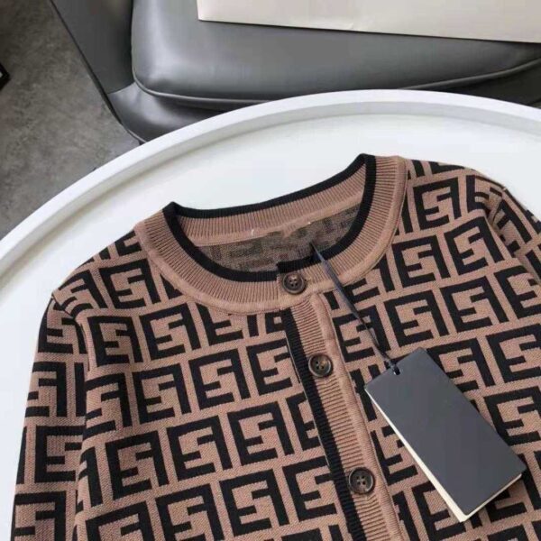 52
