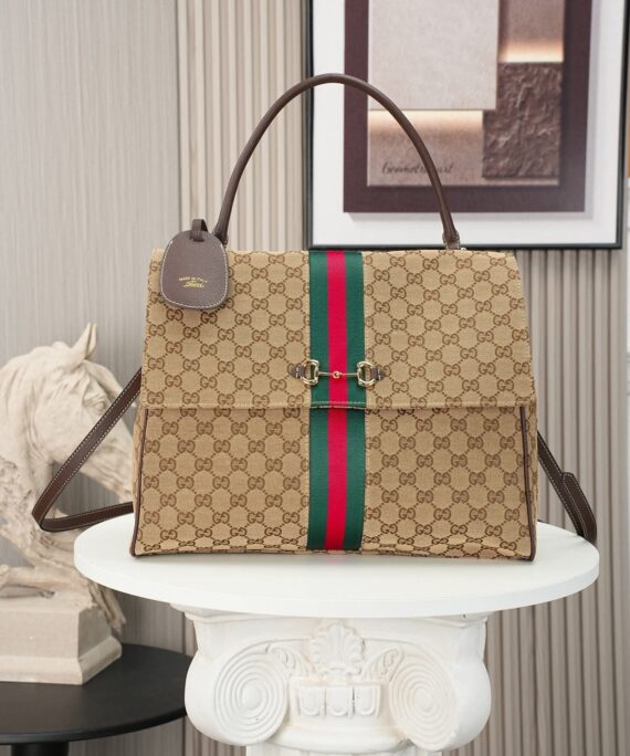 1558